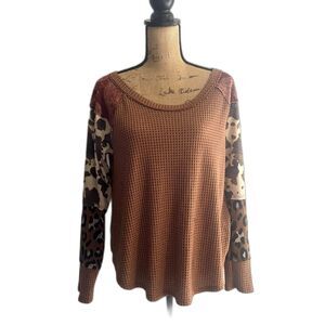 Ces Femme Brown Thermal Patchwork Long‎ Sleeve Top Cow Leopard Print Size Small